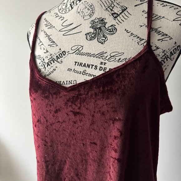 City Streets Burgundy Velvet Tank Top - Medium - Picture 2 of 3